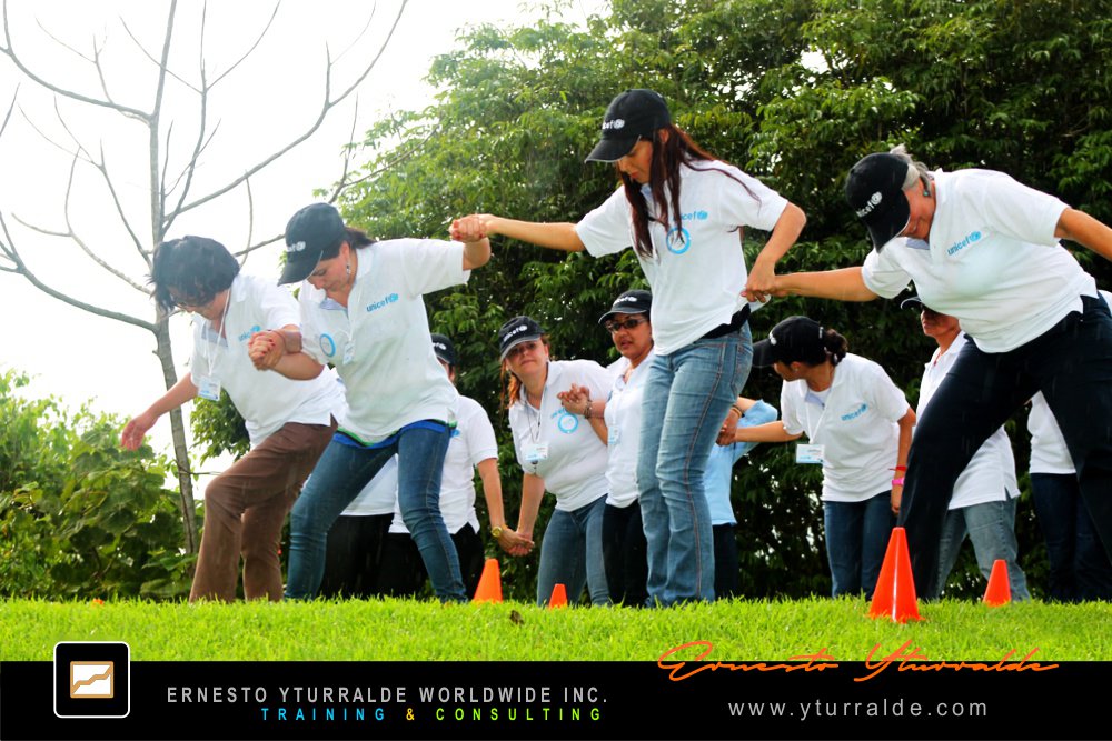 Team Building Quito - Talleres de Cuerdas Quito | Team Building Empresarial para el desarrollo de equipos de trabajo